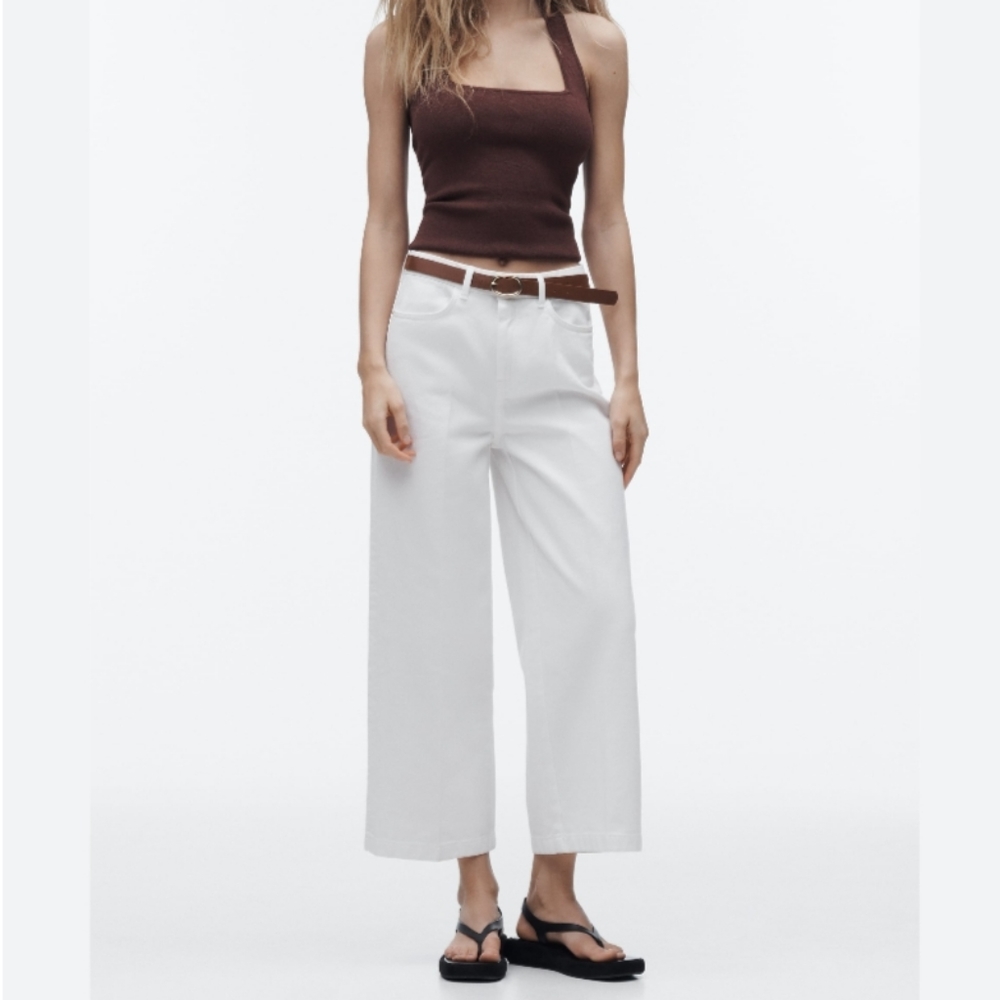 🆕️ Zara Highwaisted Belted Jeans